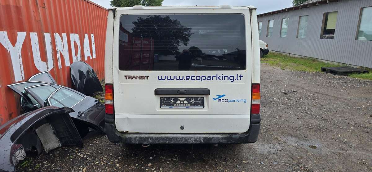 Ford Transit, passenger vans