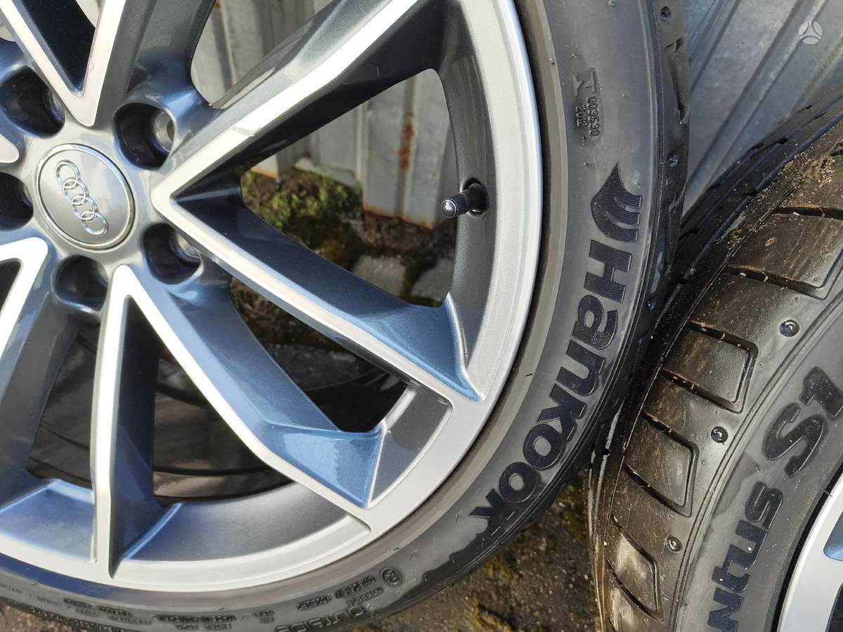 Audi S5, light alloy, R19