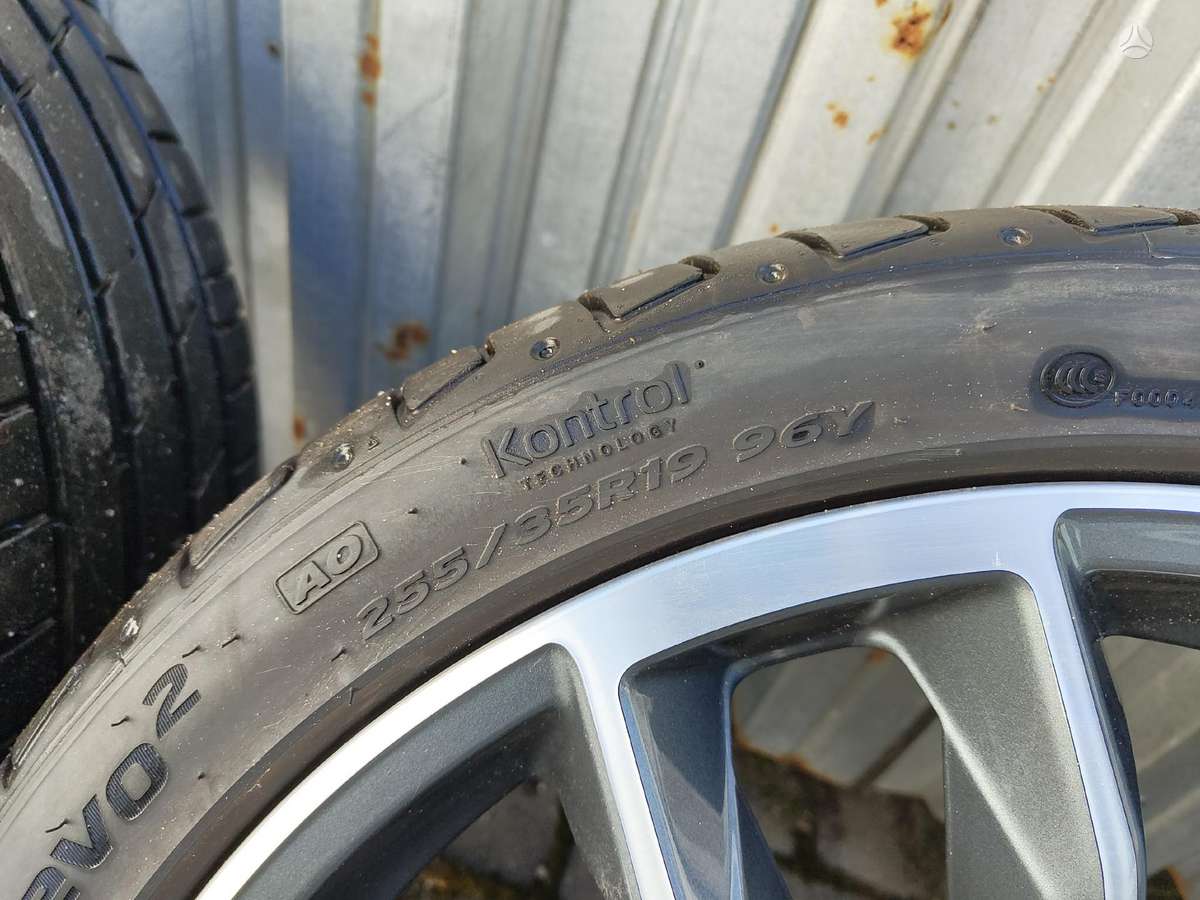 Audi S5, lengvojo lydinio, R19
