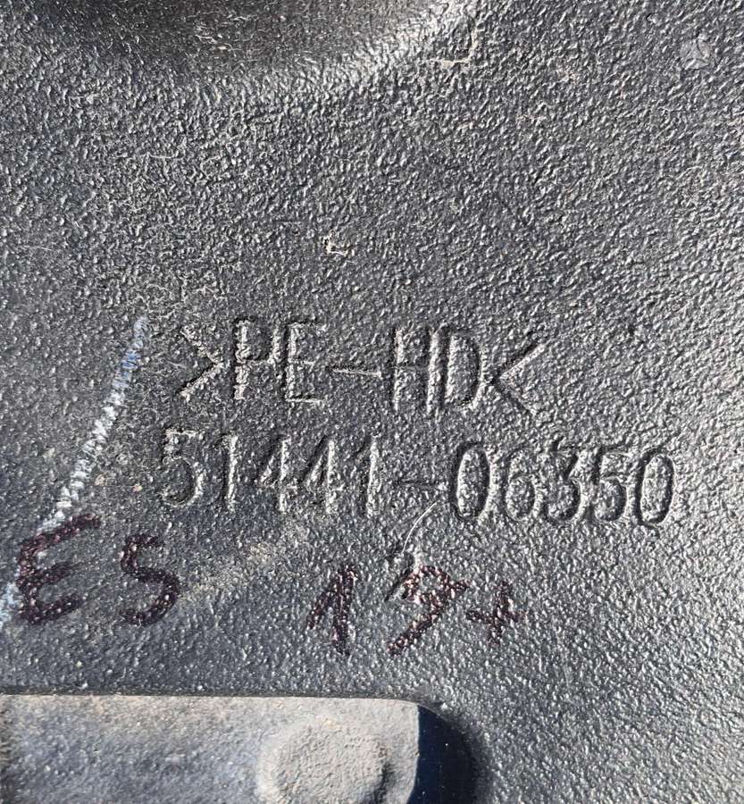 Lexus ES klasė, 51441-06350