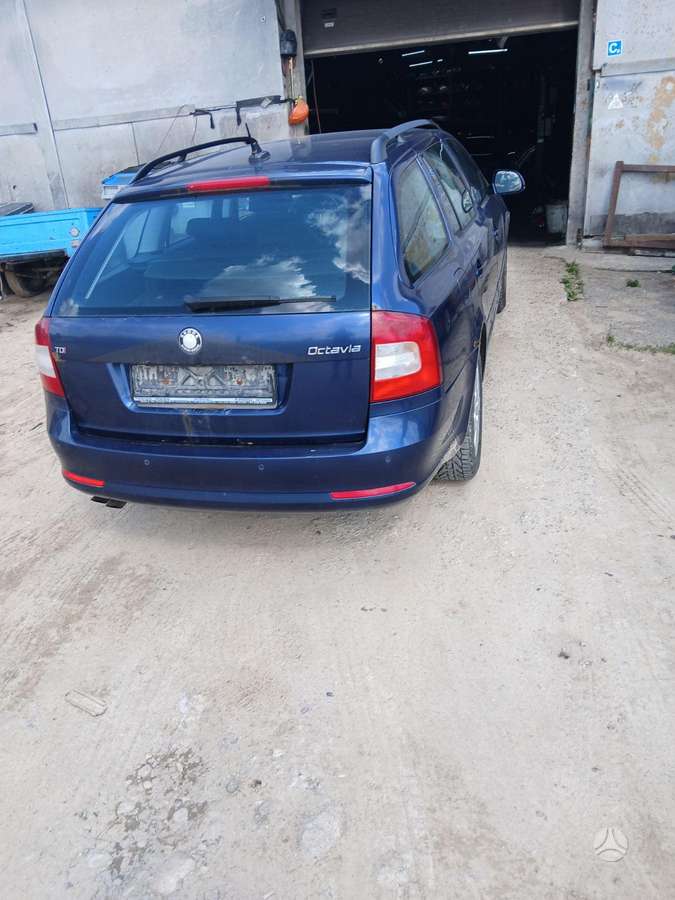 Skoda Octavia Prašiškių 53 12 variklis bmm