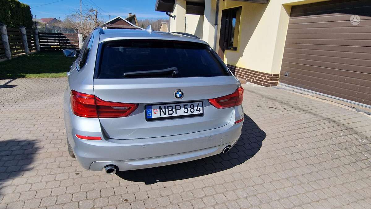 BMW 530, 3.0 l., wagon