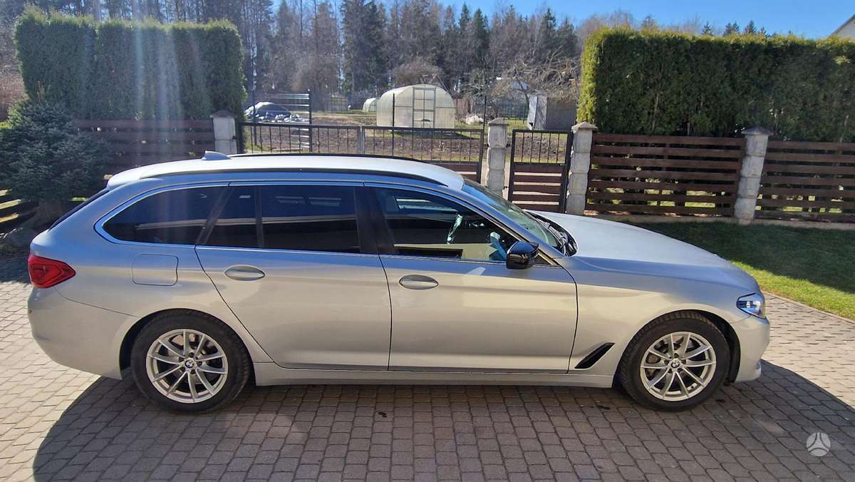 BMW 530, 3.0 l., wagon