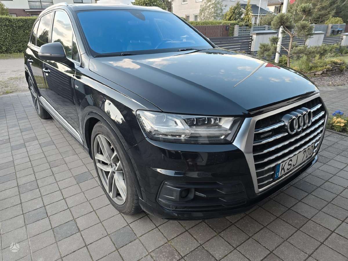Audi Q7, 3.0 l., off-road / crossover