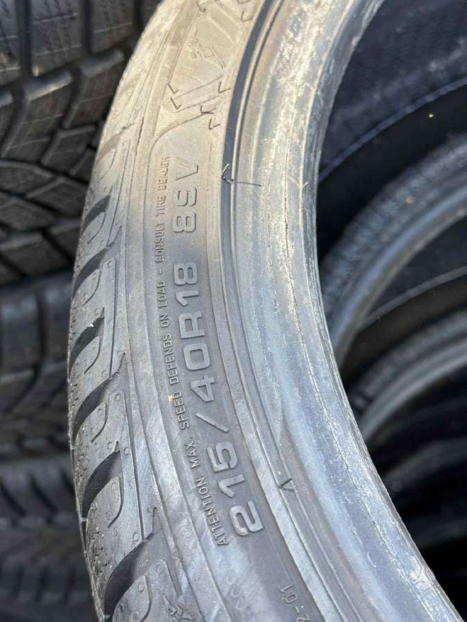 Goodyear ULTRAGRIP PERF., зимние 215/40 R18
