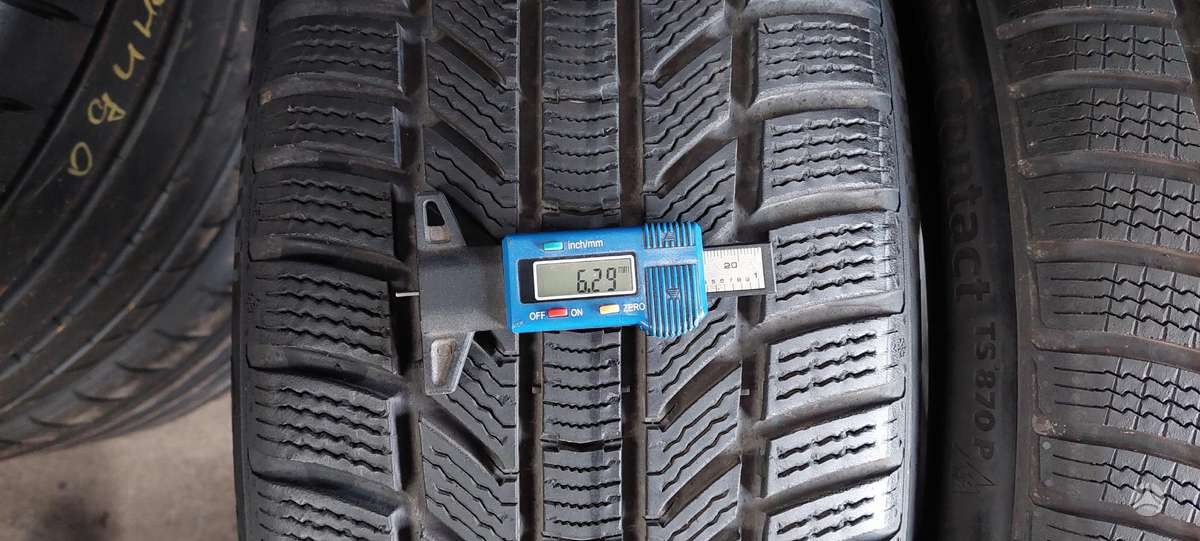 Continental, зимние 235/45 R20