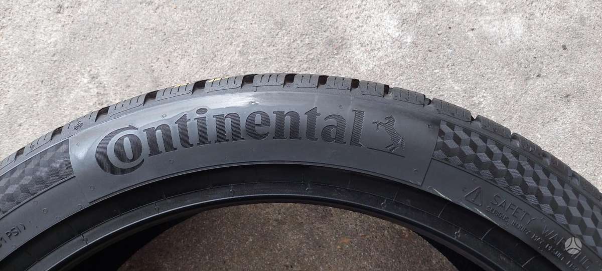 Continental, winter 235/45 R20