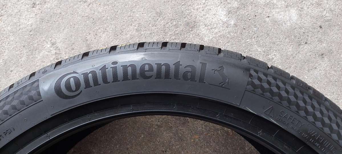 Continental, зимние 235/45 R20