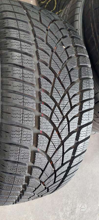 Dunlop, зимние 225/35 R19