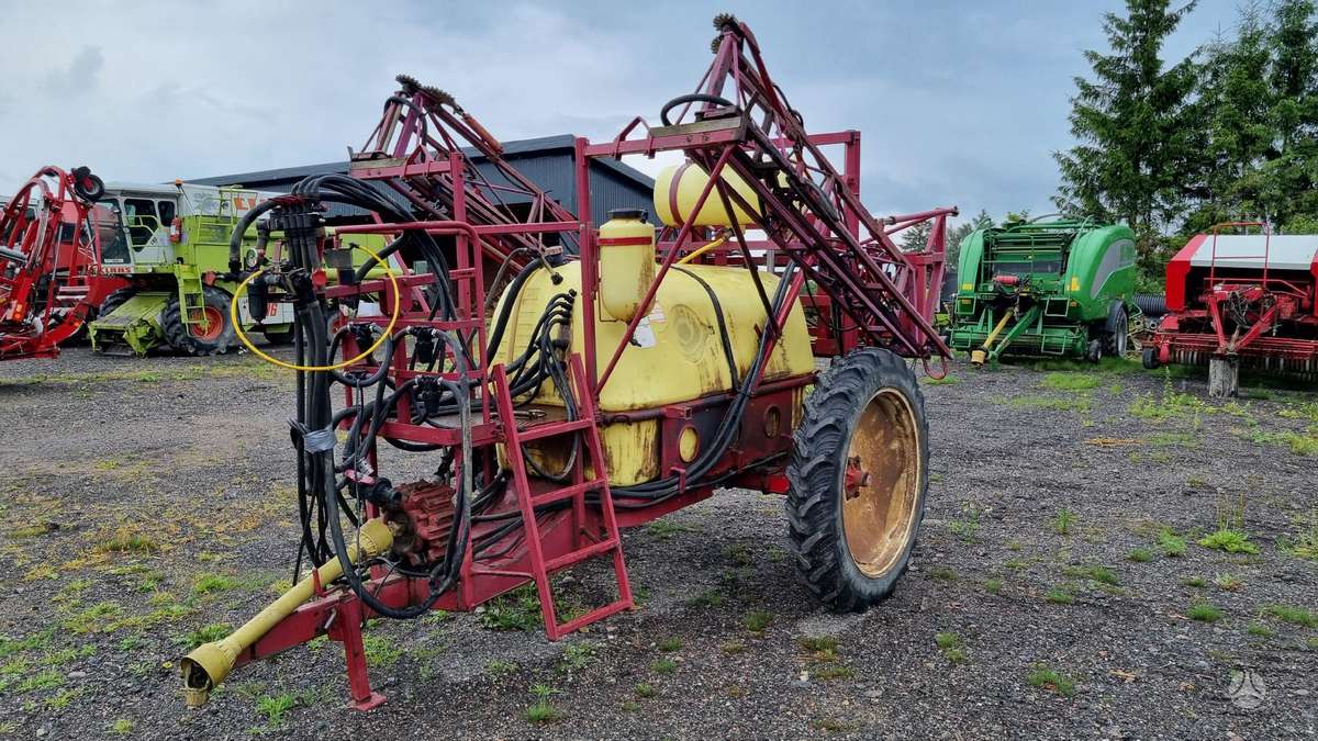 Hardi TZY 1500, sprayers