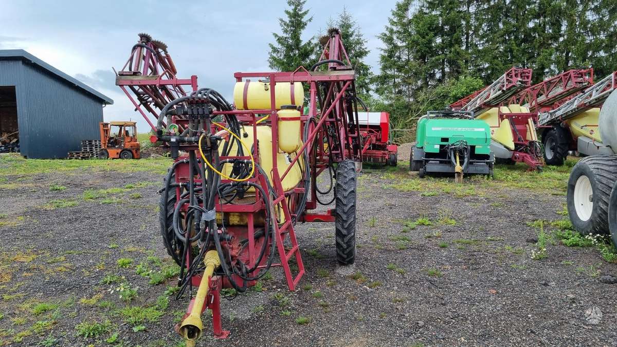 Hardi TZY 1500, sprayers