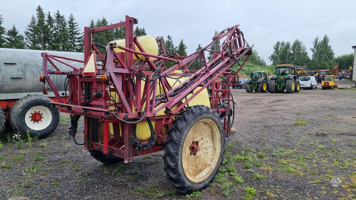 Hardi TZY 1500, sprayers