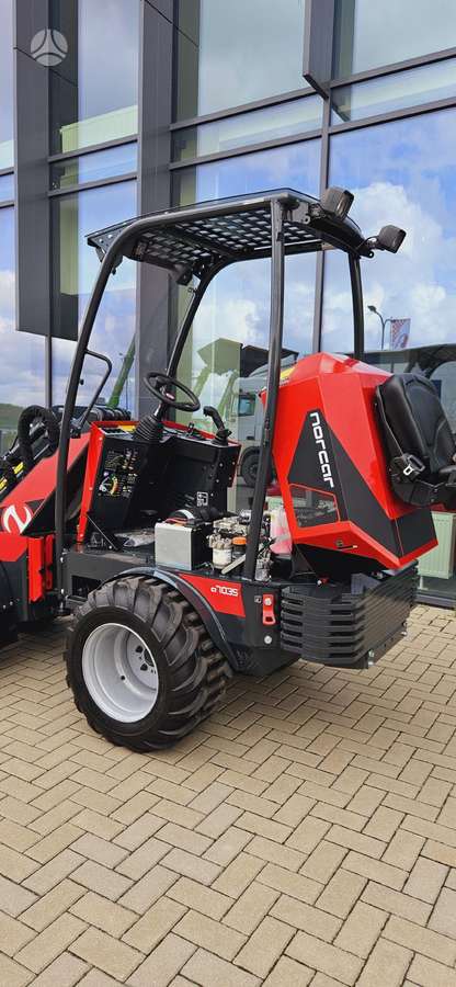 Norcar A7045, self-propelled loaders