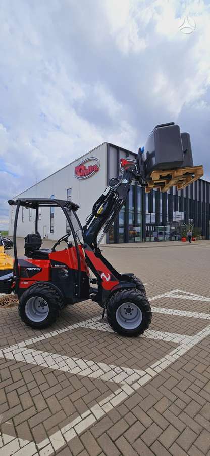 Norcar A7045, self-propelled loaders