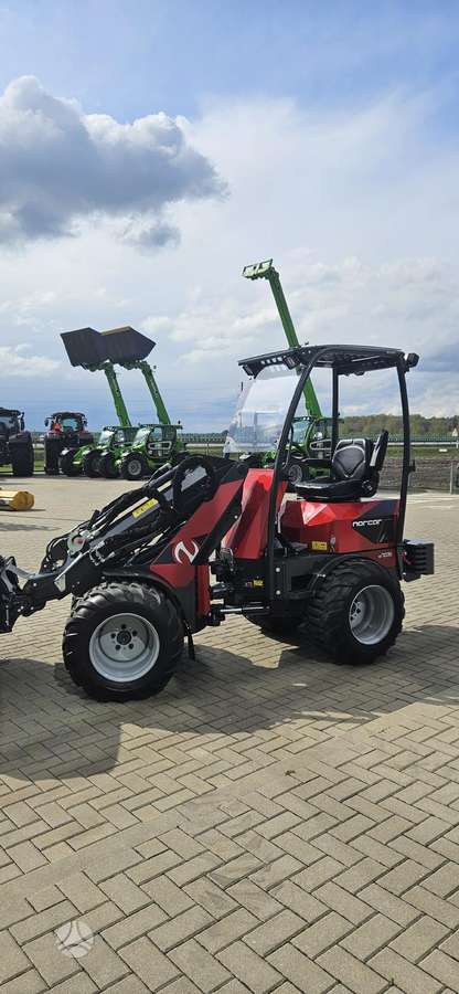 Norcar A7045, self-propelled loaders