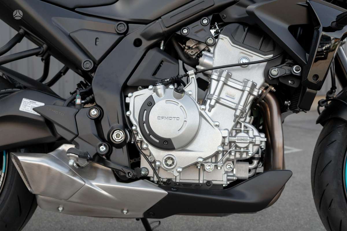 CFMOTO 675 NK 675cc, street / classic