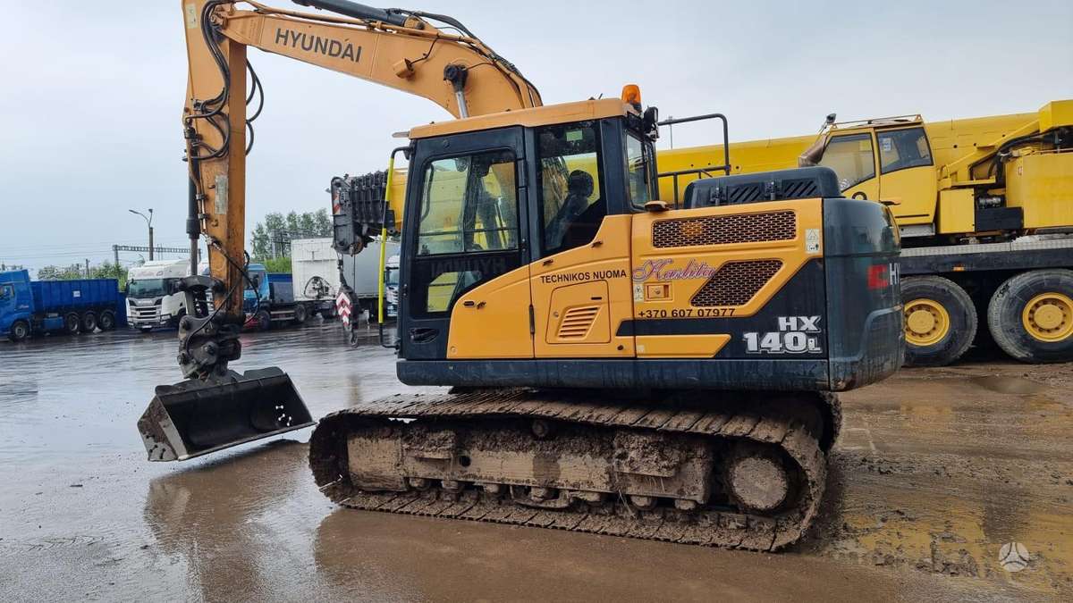 Hyundai HX 140L, ekskavatoriai