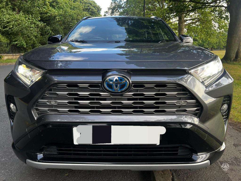 Toyota RAV4 по частям