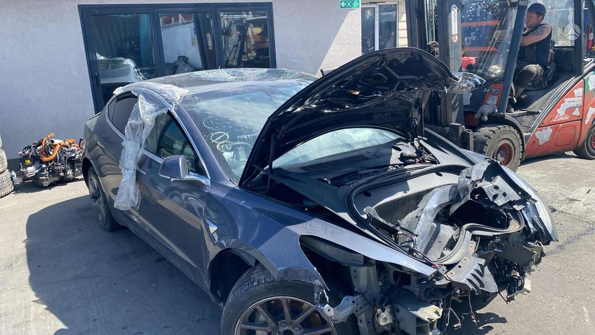 Tesla Model 3 for parts