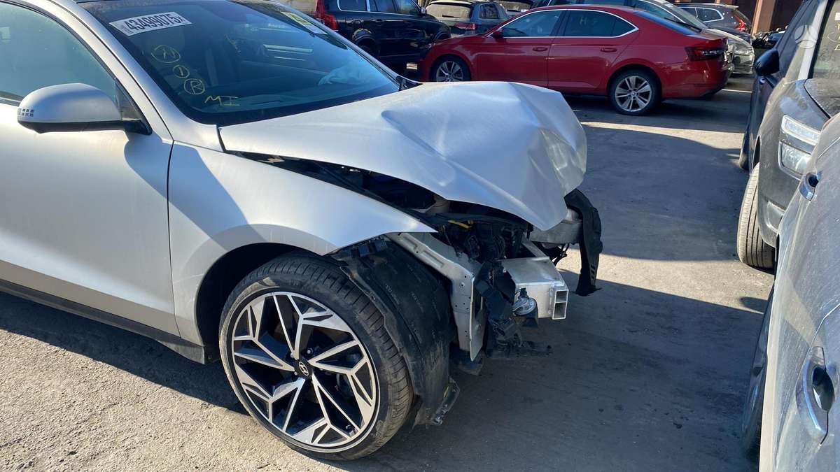 Hyundai IONIQ 6 for parts