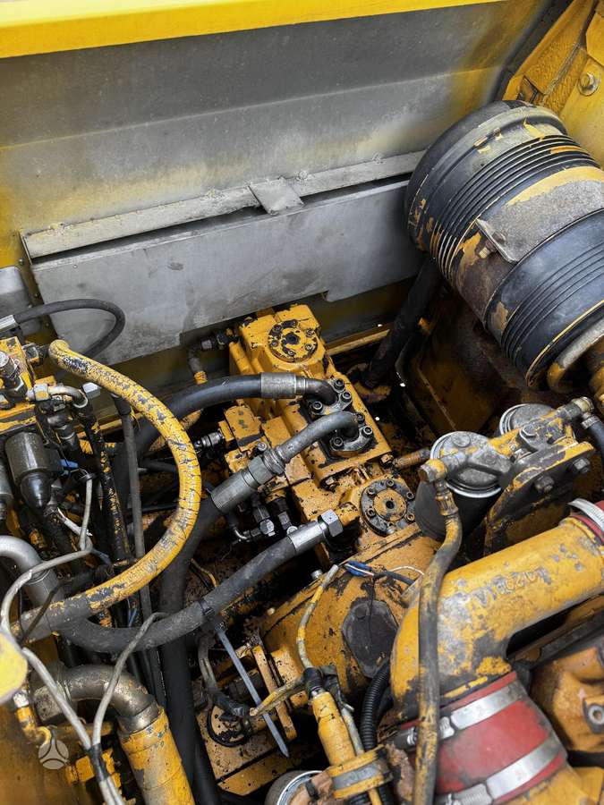 Liebherr R 912 LC, ekskavatori