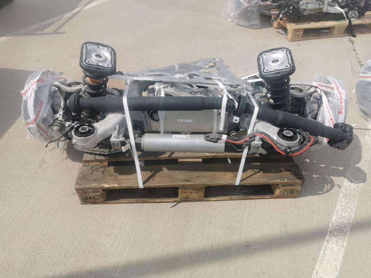 BMW X6 M chassis parts