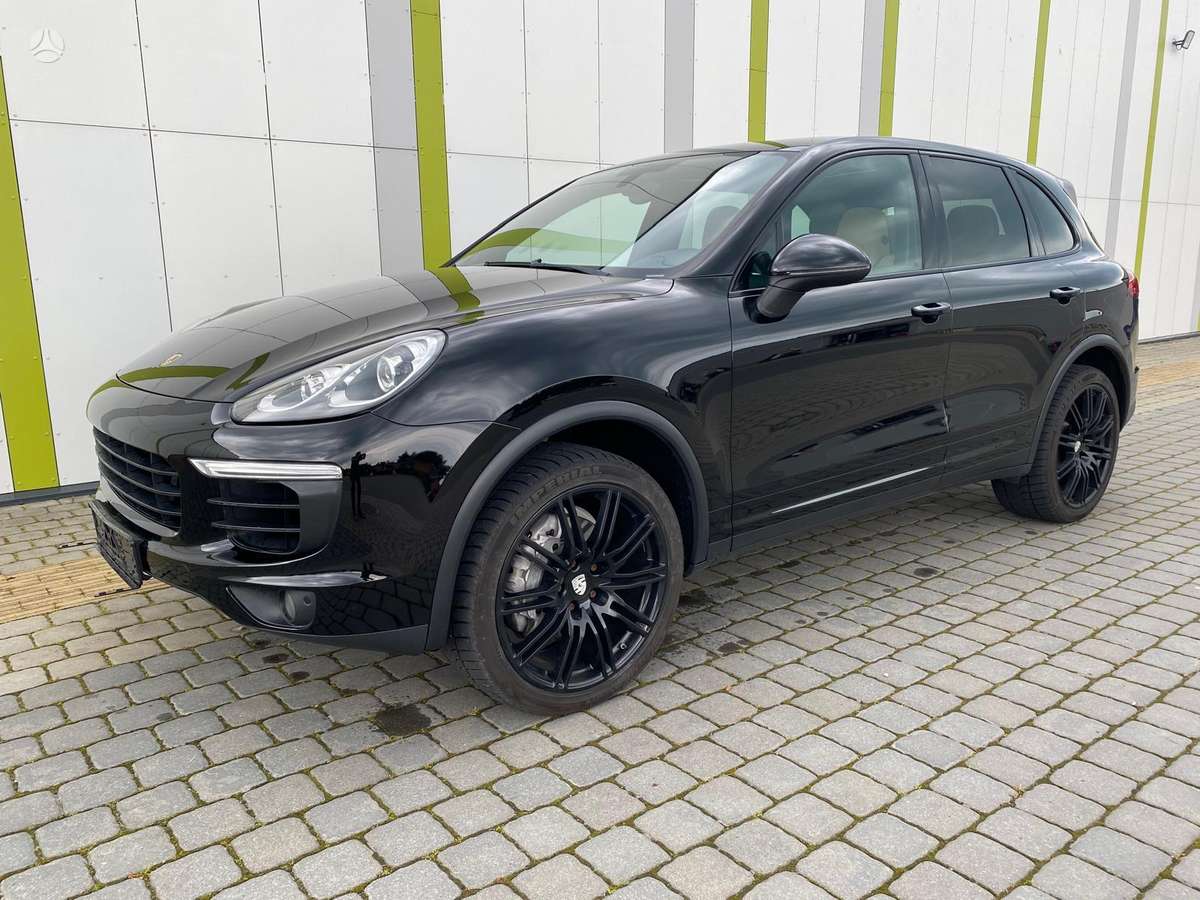 Porsche Cayenne - 7