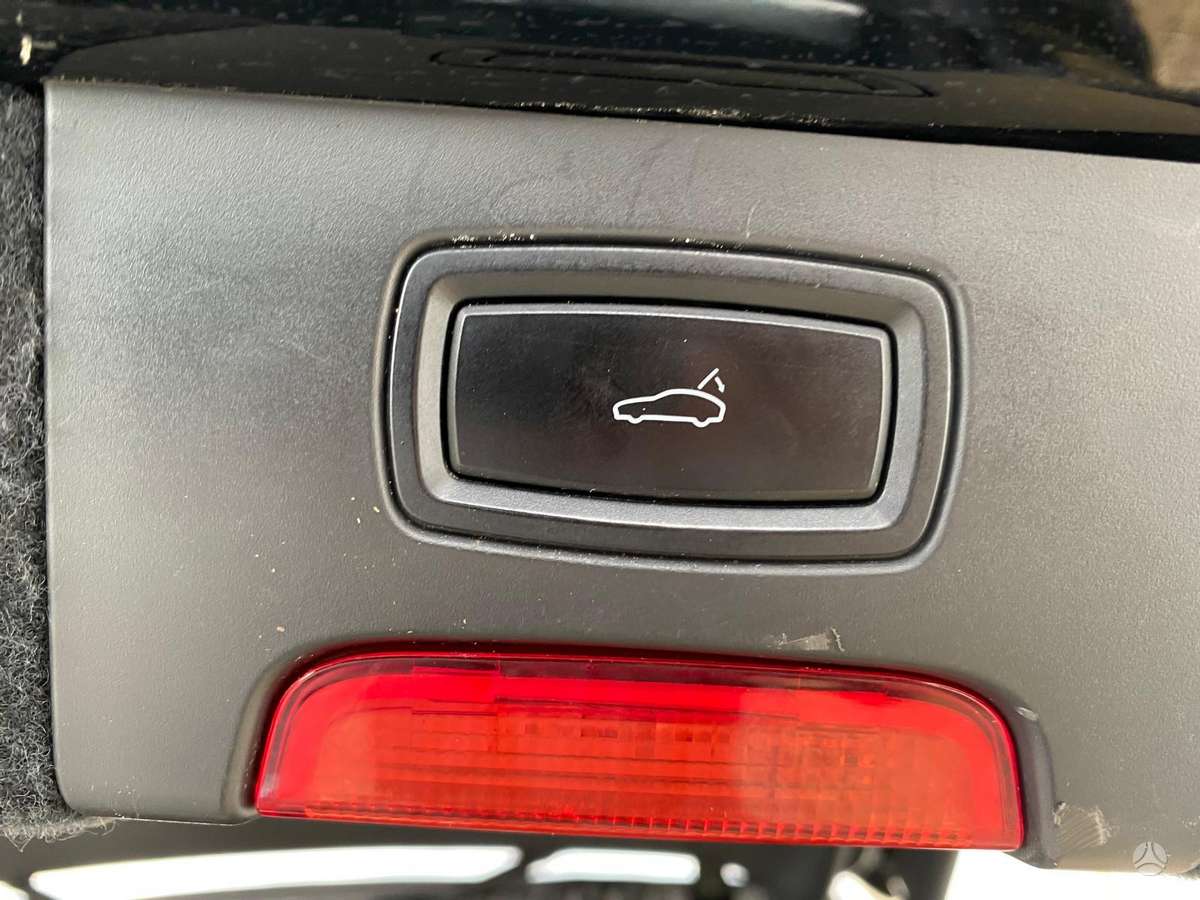 Porsche Cayenne, 3.0 l., Внедорожник / Кроссовер