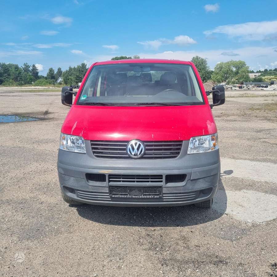 Volkswagen Transporter - 2
