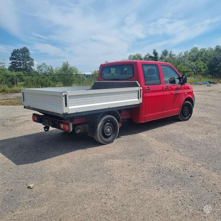 Volkswagen Transporter - 4