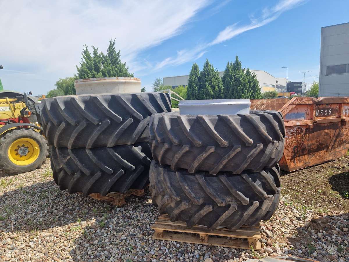 Massey Ferguson 8737, тракторы