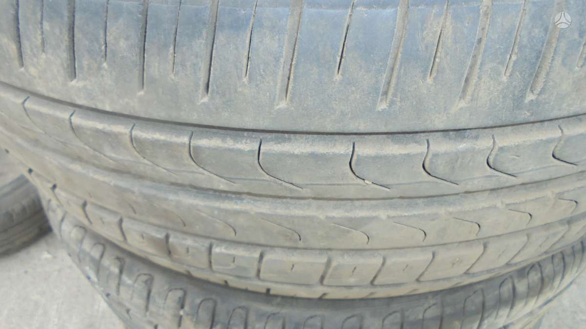 Pirelli, vasarinės 235/55 R17