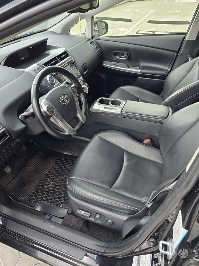 Toyota Corolla, Универсал