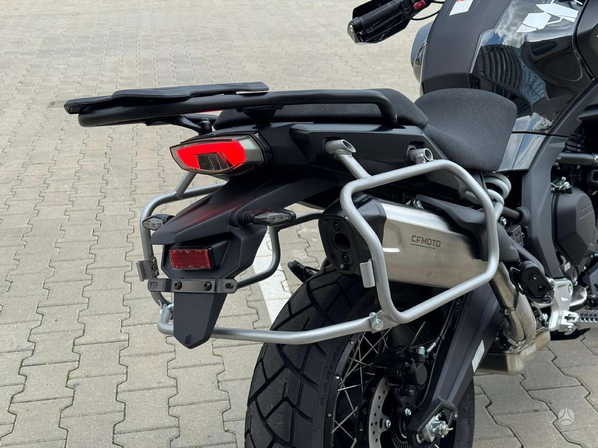 CFMOTO 700MT 693cc, touring / sport touring