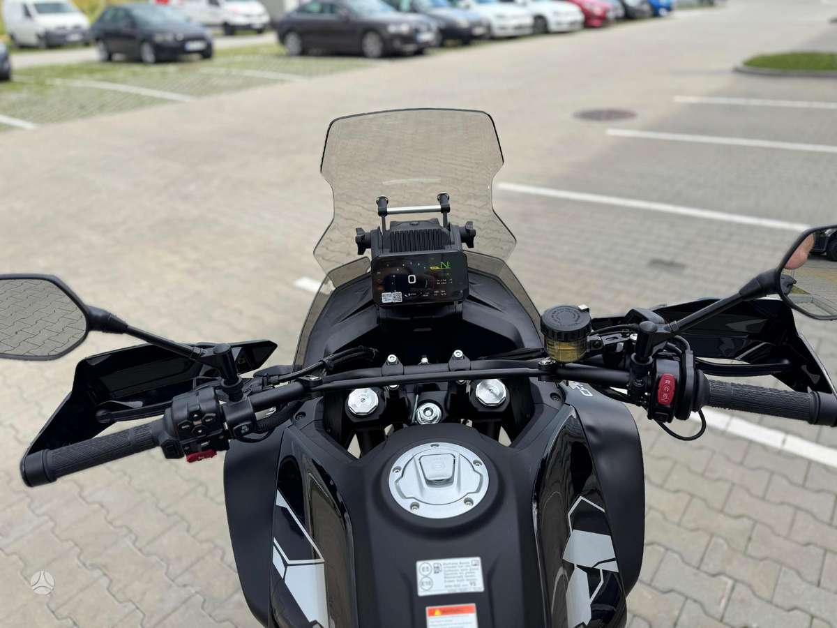 CFMOTO 700MT 693cc, touring / sport touring