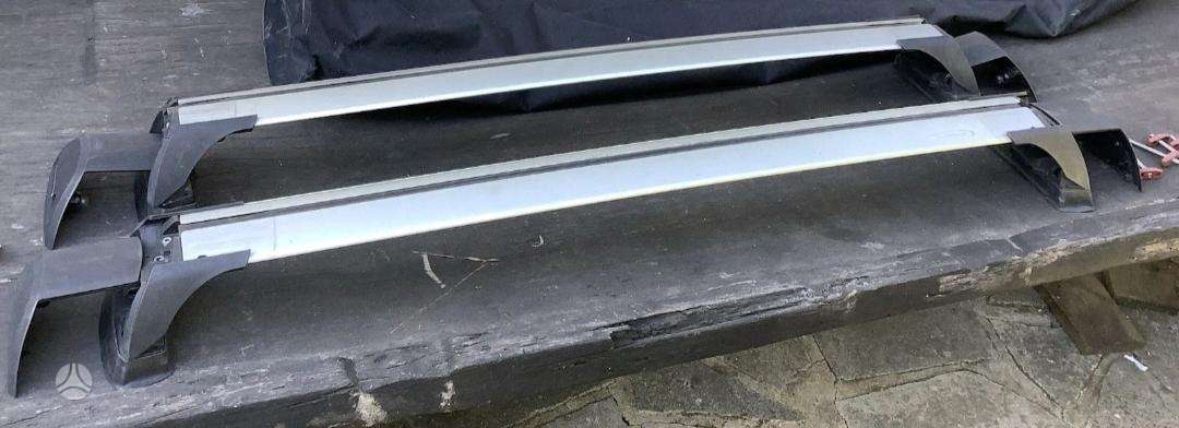 BMW 1 serija stogo bagažinės