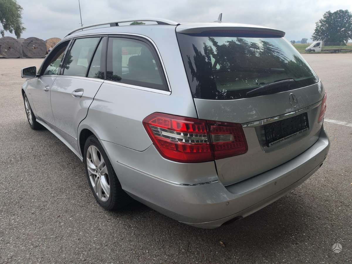 Mercedes-Benz E350, 3.0 l., Универсал