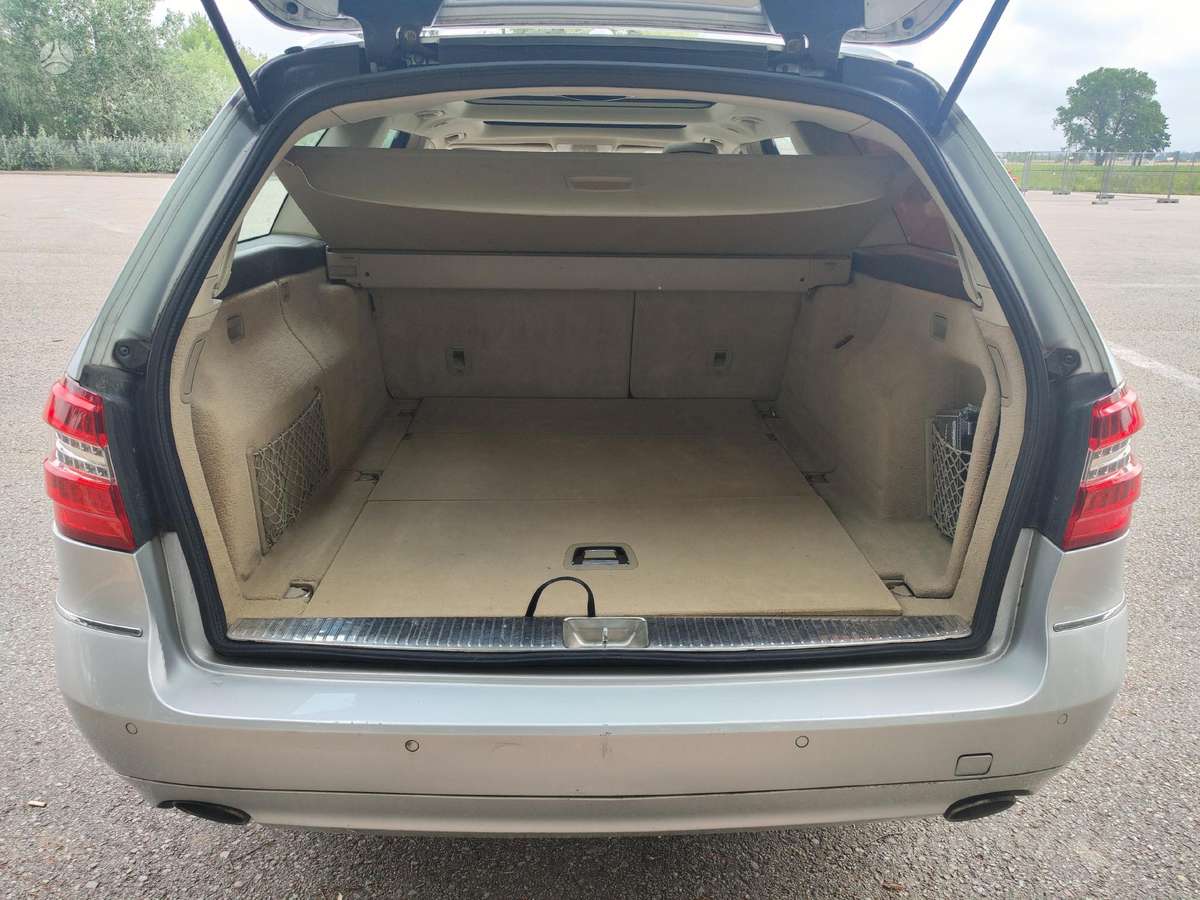 Mercedes-Benz E350, 3.0 l., Универсал
