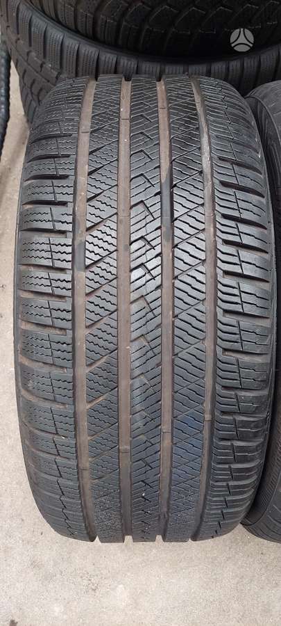 Vredestein, universalios 215/40 R17