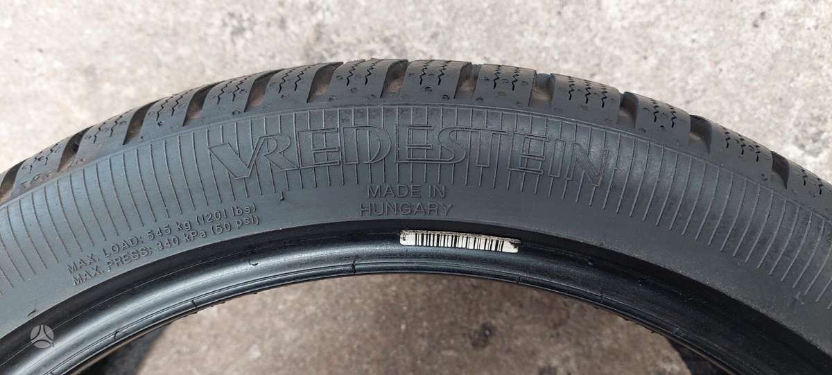 Vredestein, universalios 215/40 R17
