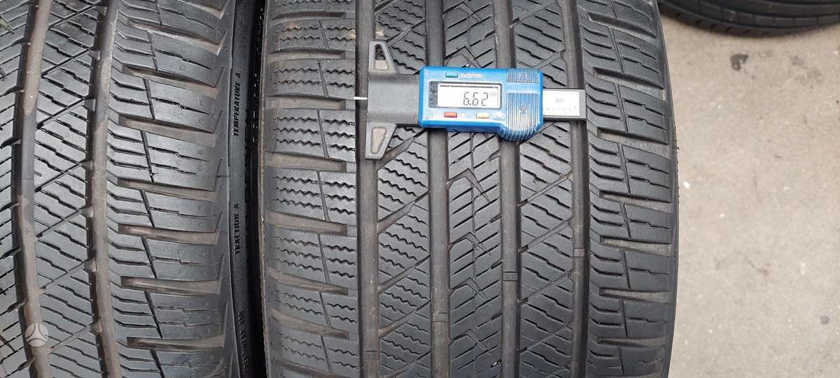 Vredestein, universalios 215/40 R17