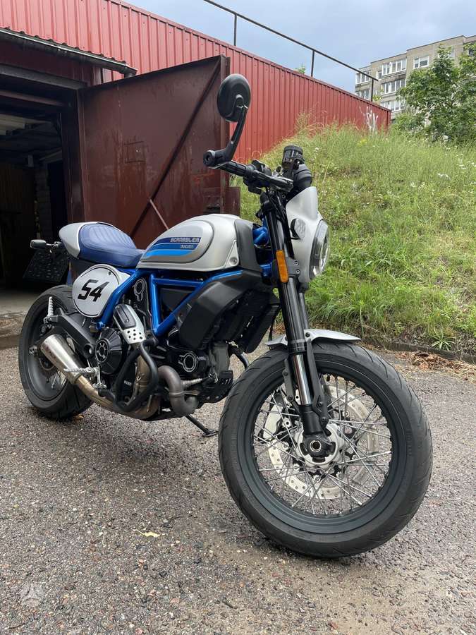 Ducati Scrambler 803cc, street / classic