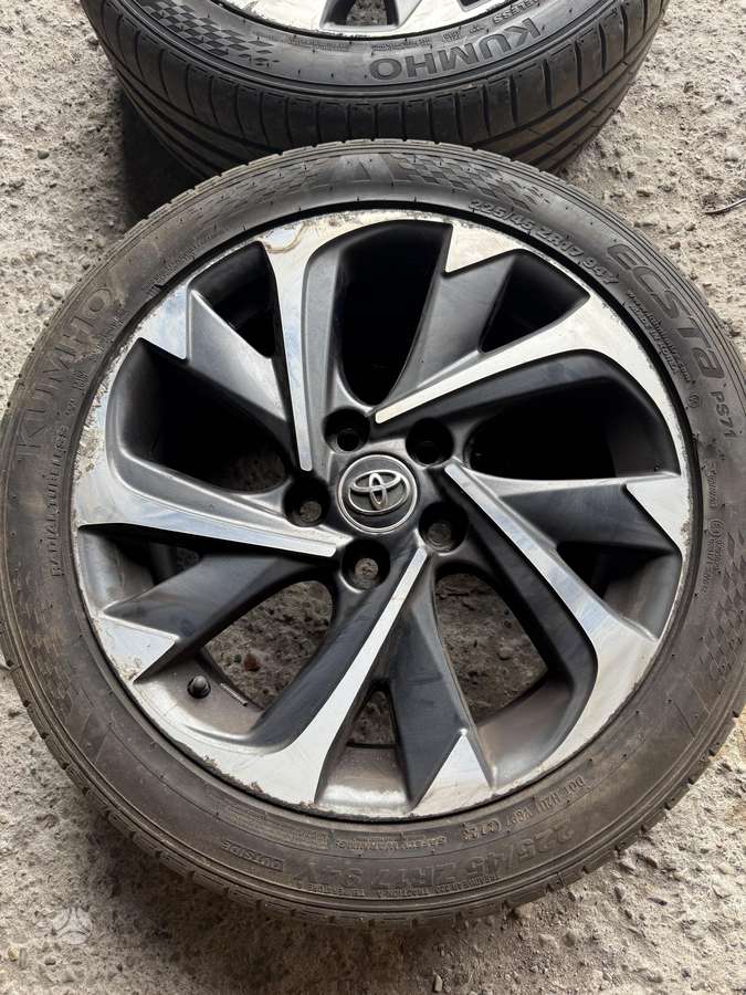 Toyota Auris, light alloy, R17