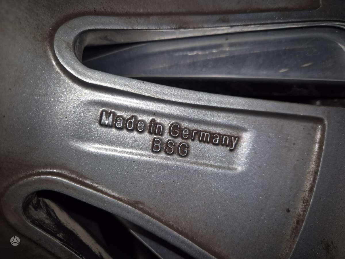 Audi 4G0 601 025 AF, light alloy, R18