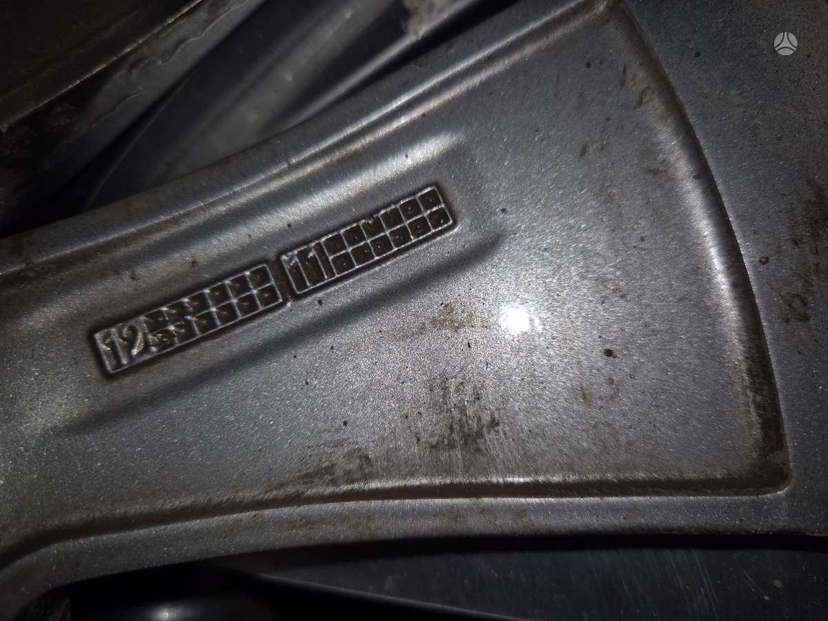 Audi 4G0 601 025 AF, light alloy, R18