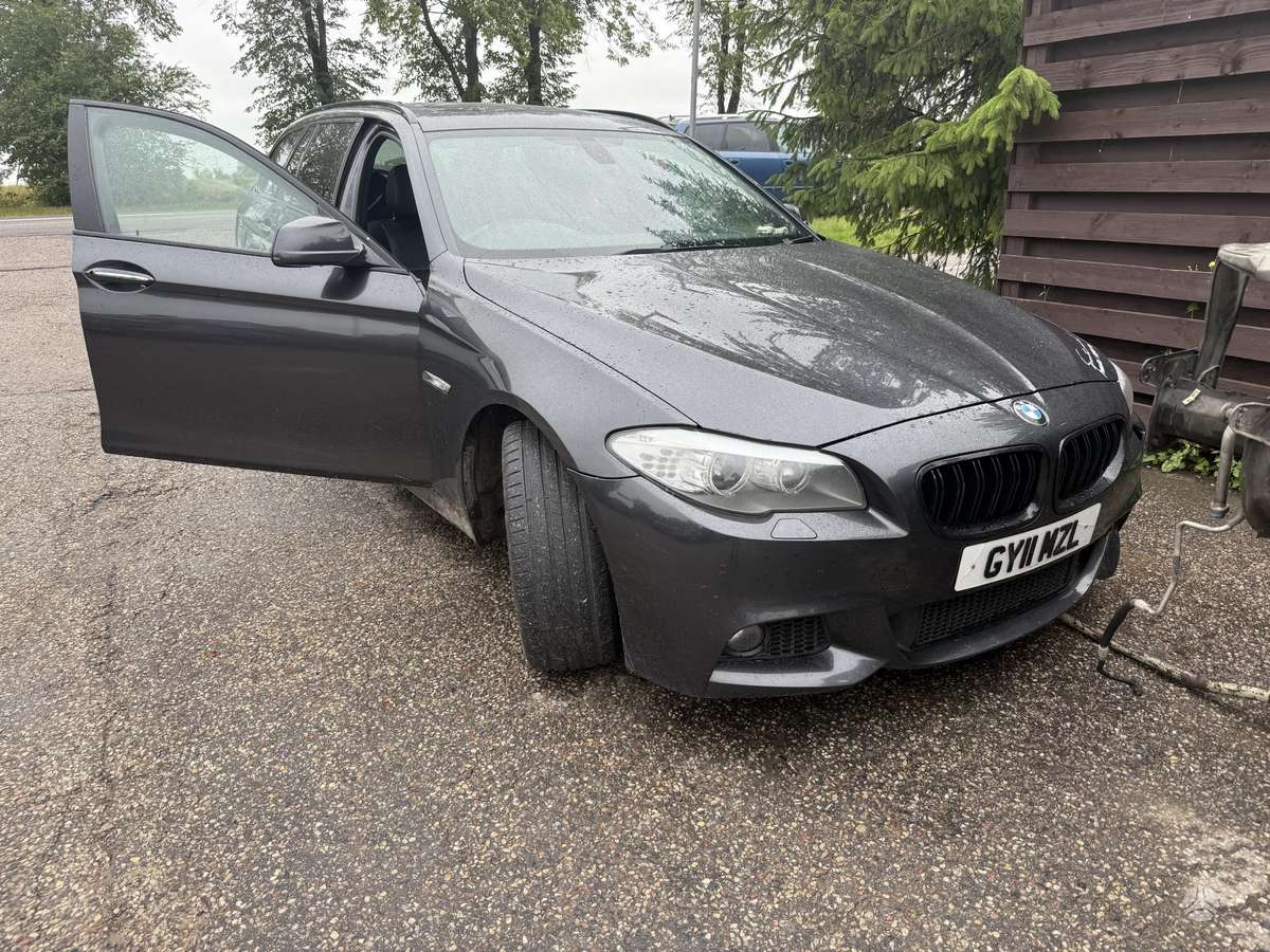 BMW 5 serija