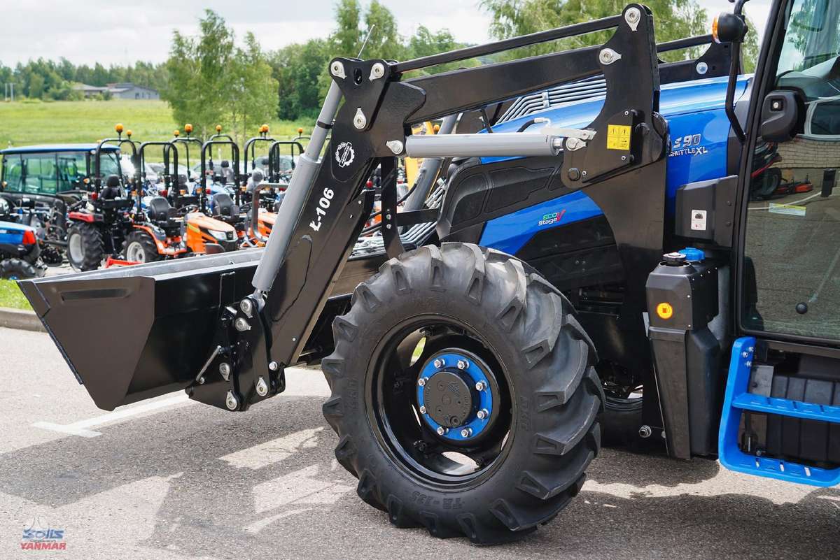 Solis S90 XL su krautuvu, tractors