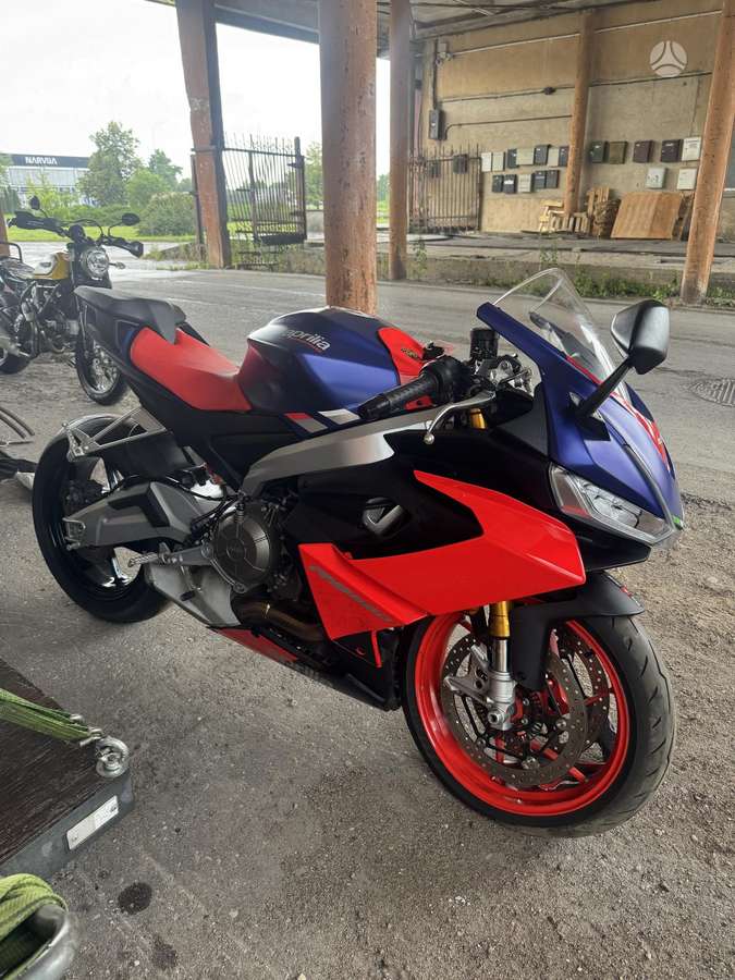 Aprilia RS, superbikes