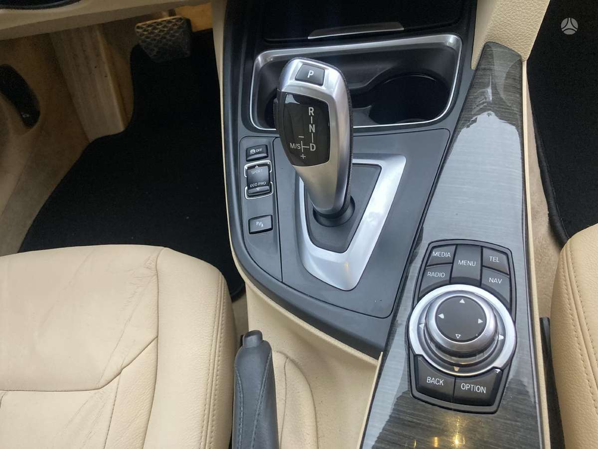 BMW 320, 2.0 l., Универсал