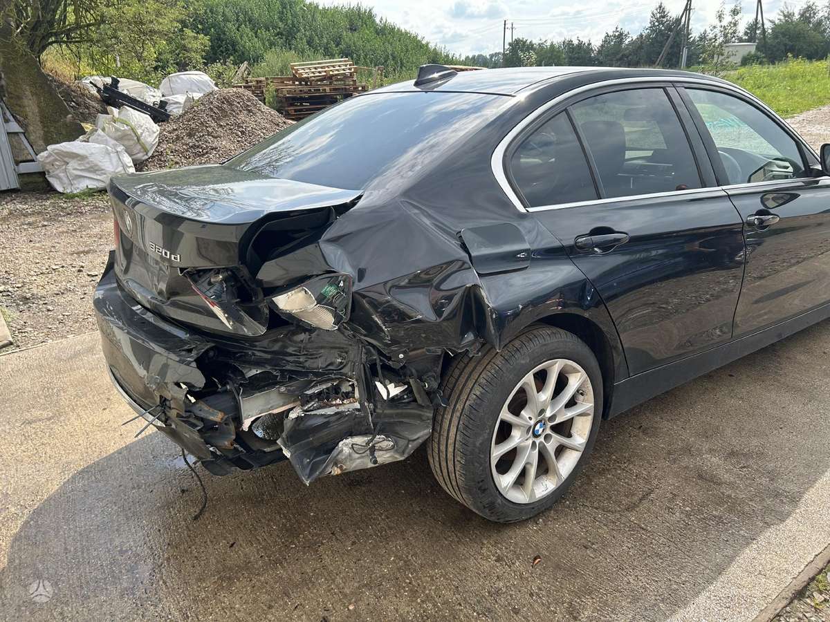 BMW 3 serija